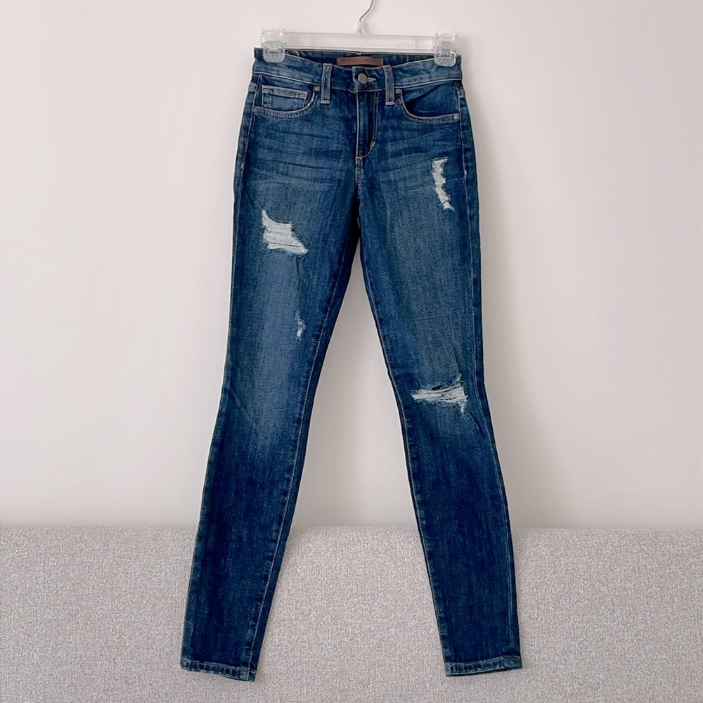 Joe’s Distressed Skinny Ankle Jeans Size 23